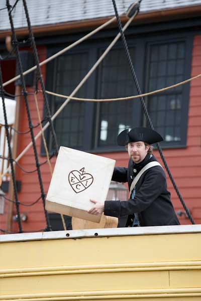 Patriot with tea